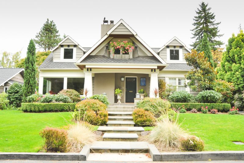 frontyard lawn with staircase